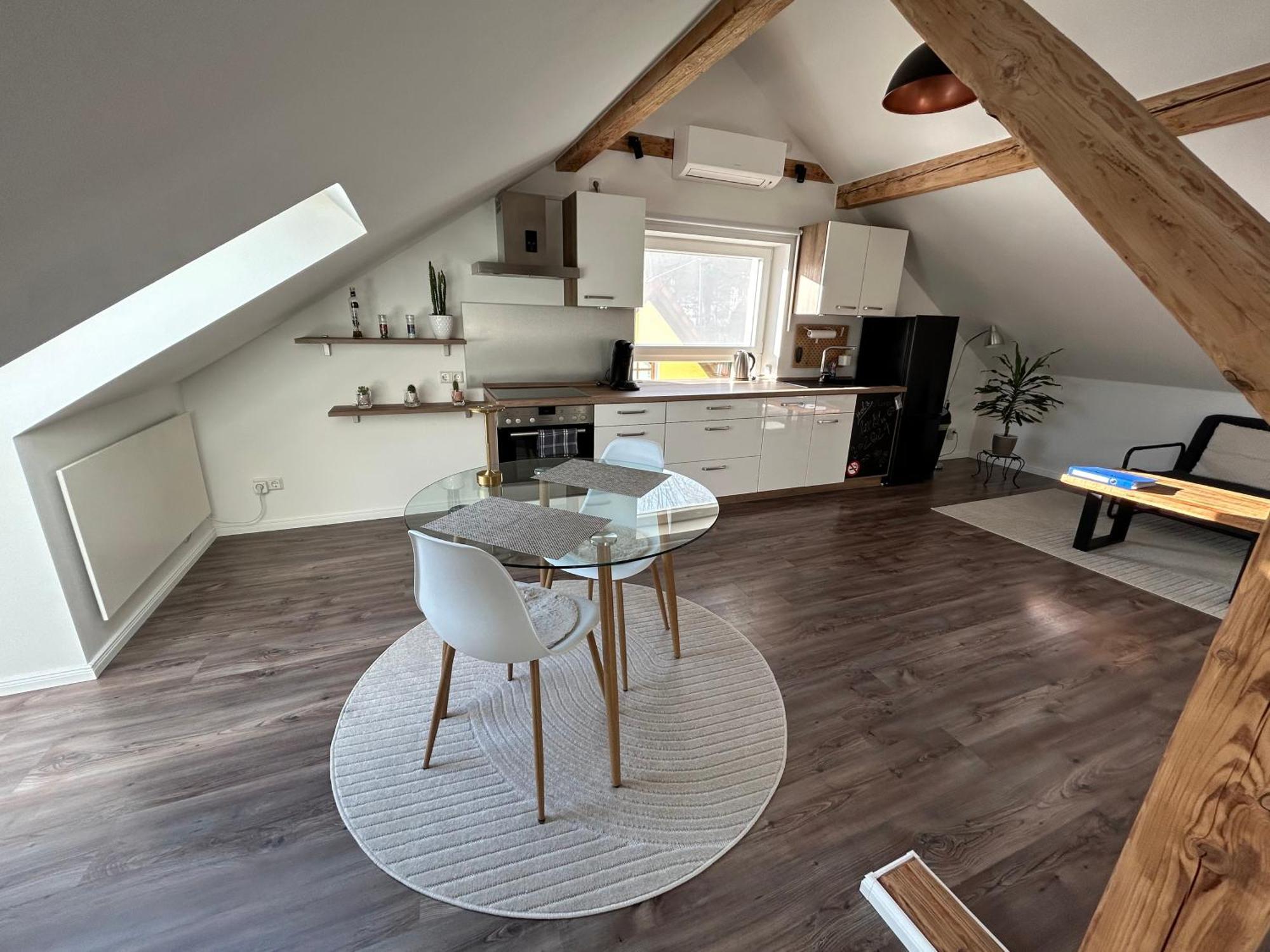 גומרסבך Schoenes Appartement Mit Seeblick מראה חיצוני תמונה